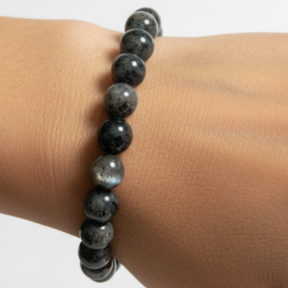 Black Labradorite - Latina Model