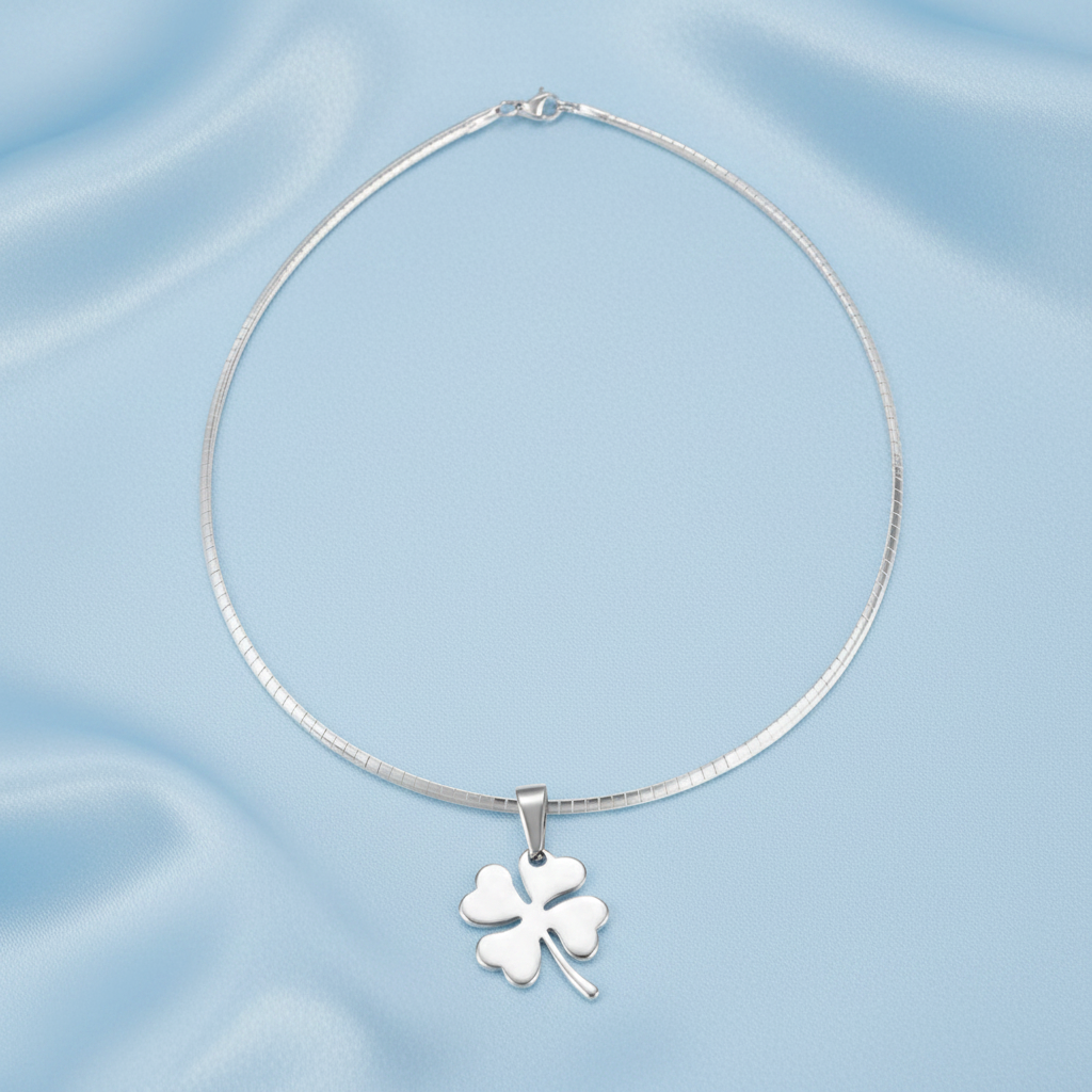 Collar Trébol Plata - Fondo Satinado Light Blue