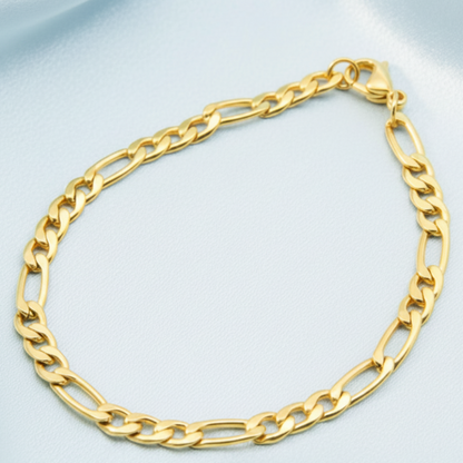 Figaro Bracelet - Lighter Satin Background