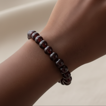 Garnet Bracelet - Mano Piel Oscura