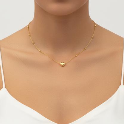 Heart Necklace - Latina Model Spaghetti Strap