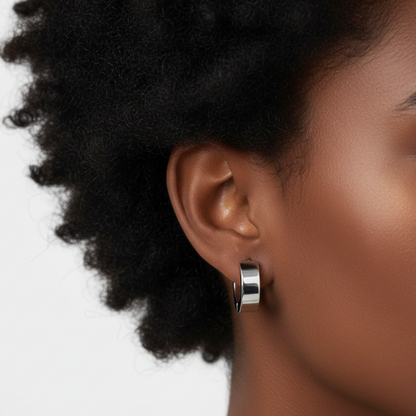 Huggie Hoops Silver - Afro Model