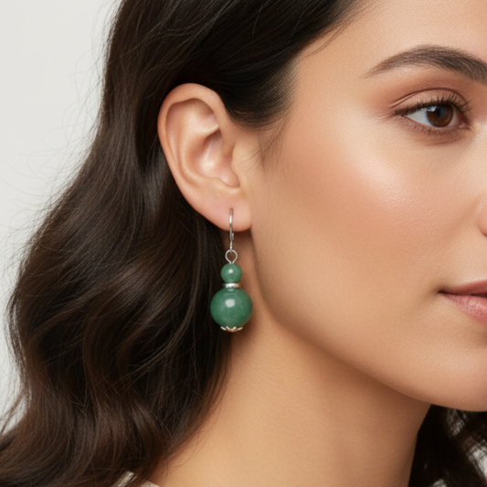 Modelo Latina - Green Aventurine Leverback