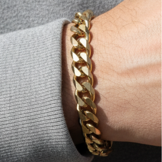 Pulsera con hoodie - estilo urbano casual