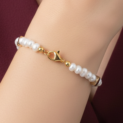 Pulsera con top burgundy - close-up del producto