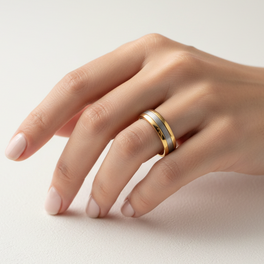 Ring Silver Center Gold Edges - Angle 2