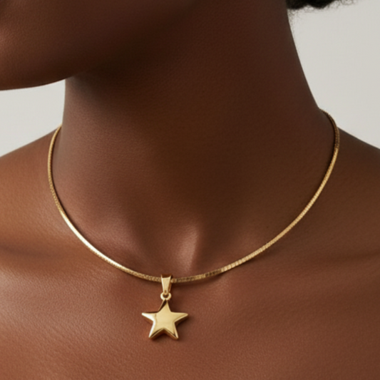 Star Necklace Gold - Black Woman with Correct Chain