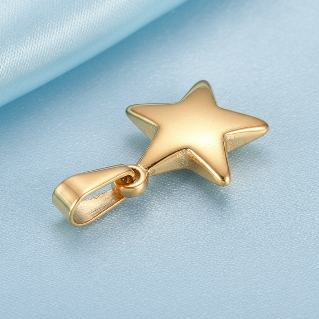 Star pendant gold angle